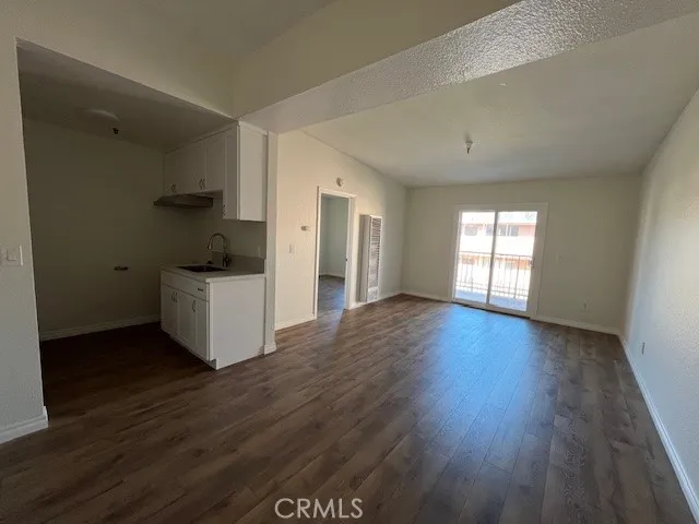 839 N Summit Avenue, Pasadena, California 91103 home-pic-2